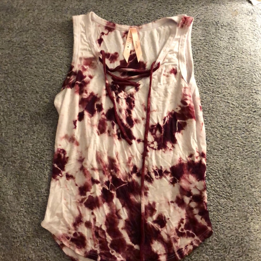 Cute stretchy tie-dye tank top